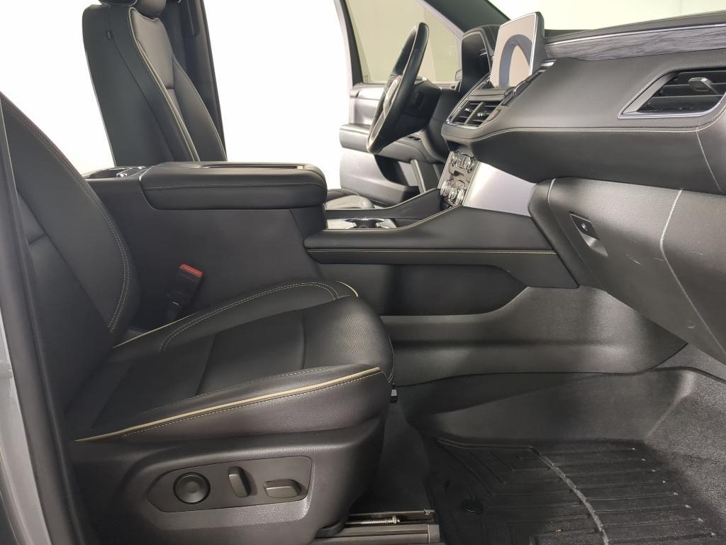 used 2022 GMC Yukon car, priced at $53,000