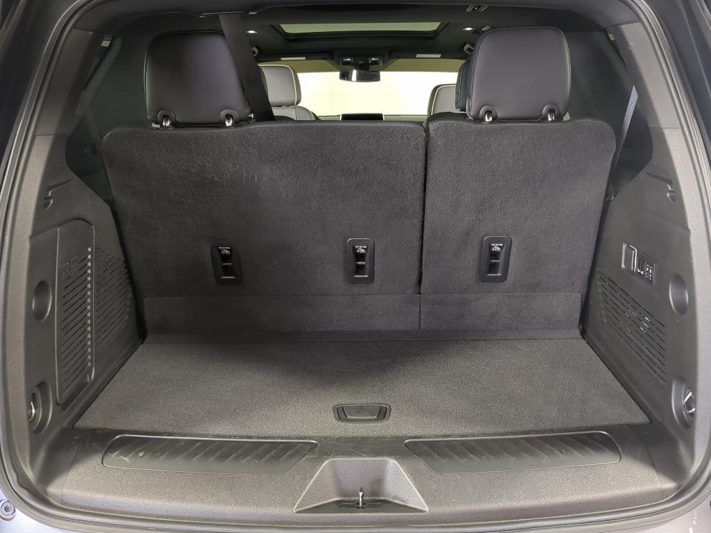 used 2022 GMC Yukon car, priced at $53,000