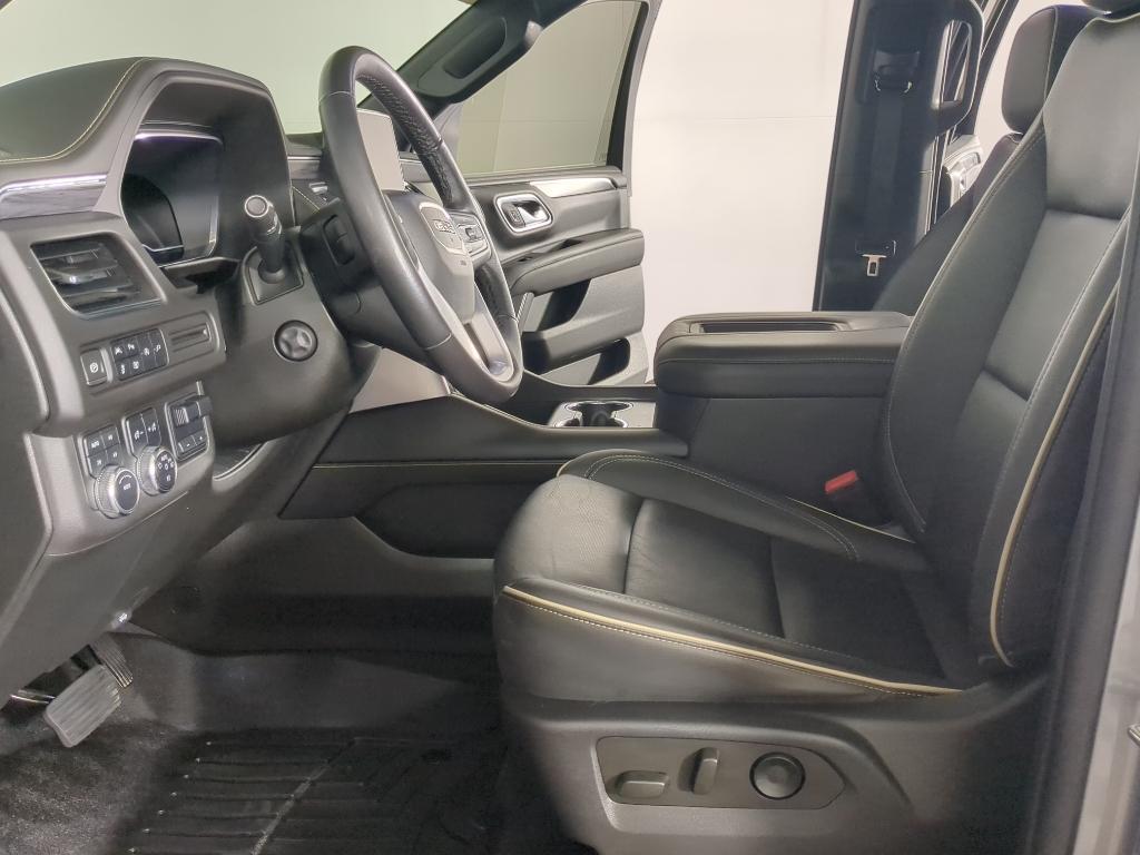 used 2022 GMC Yukon car, priced at $53,000