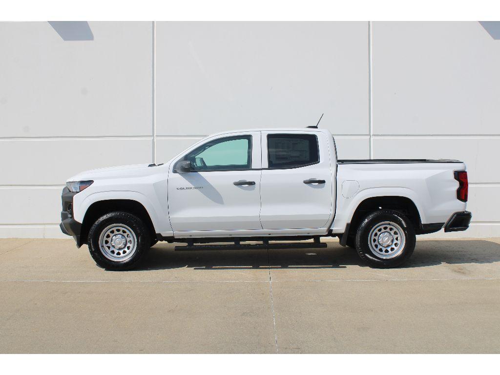 new 2026 Chevrolet Colorado car, priced at $33,243