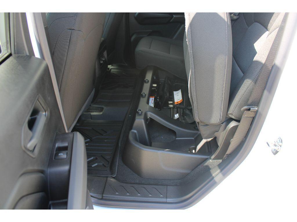 new 2026 Chevrolet Colorado car, priced at $33,243