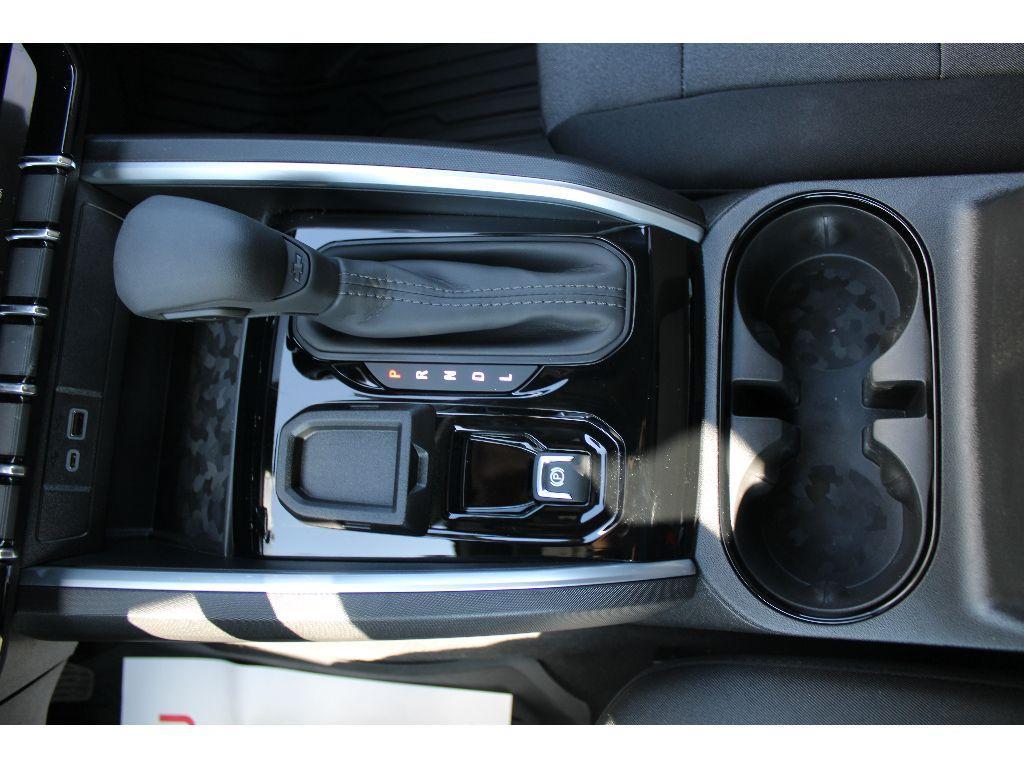 new 2026 Chevrolet Colorado car, priced at $33,243