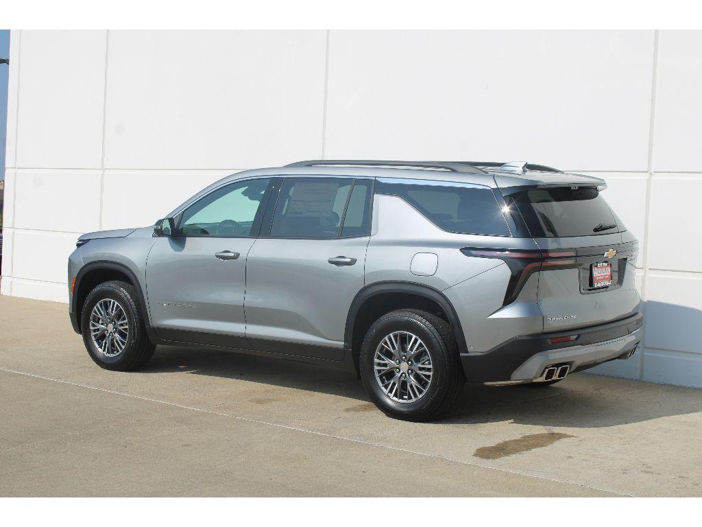 new 2026 Chevrolet Traverse car, priced at $46,561