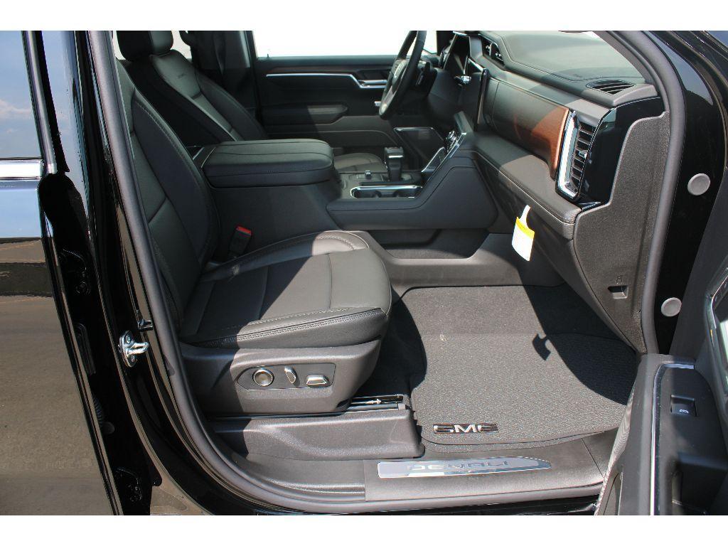 new 2026 GMC Sierra 1500 car, priced at $68,714