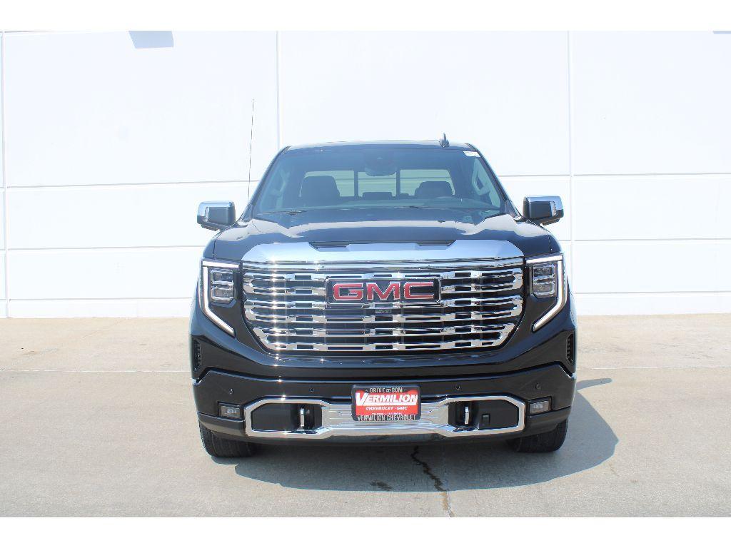 new 2026 GMC Sierra 1500 car, priced at $68,714