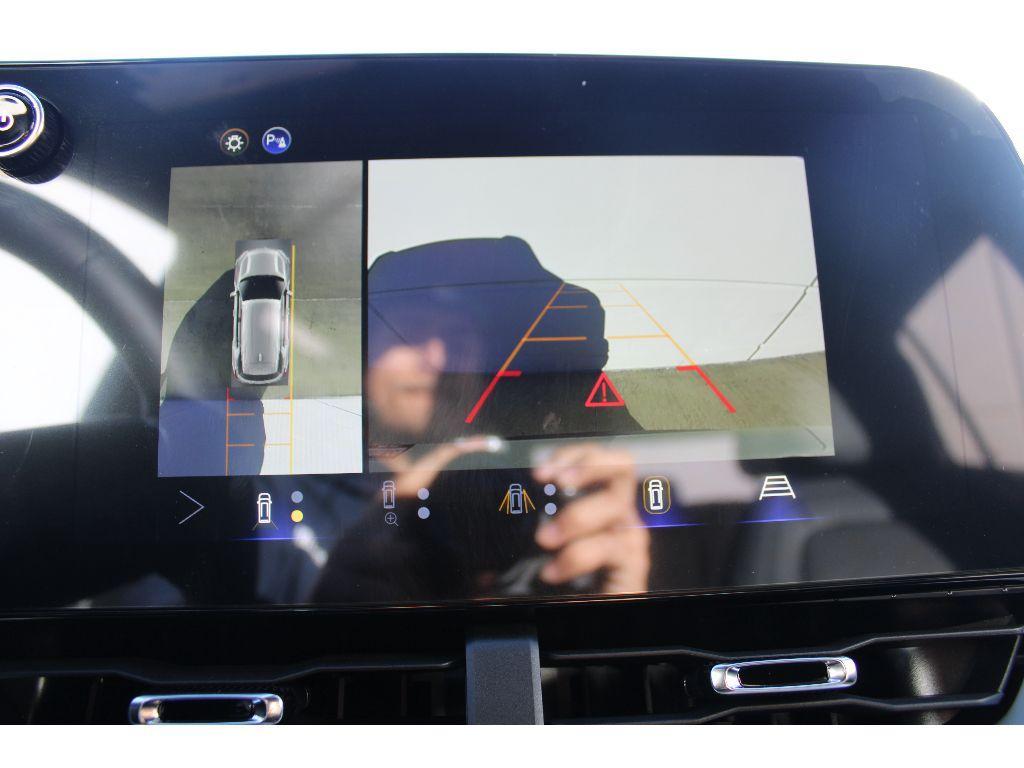 new 2026 Chevrolet Equinox car, priced at $35,618