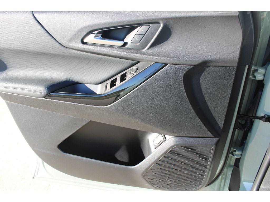 new 2026 Chevrolet Equinox car, priced at $35,618