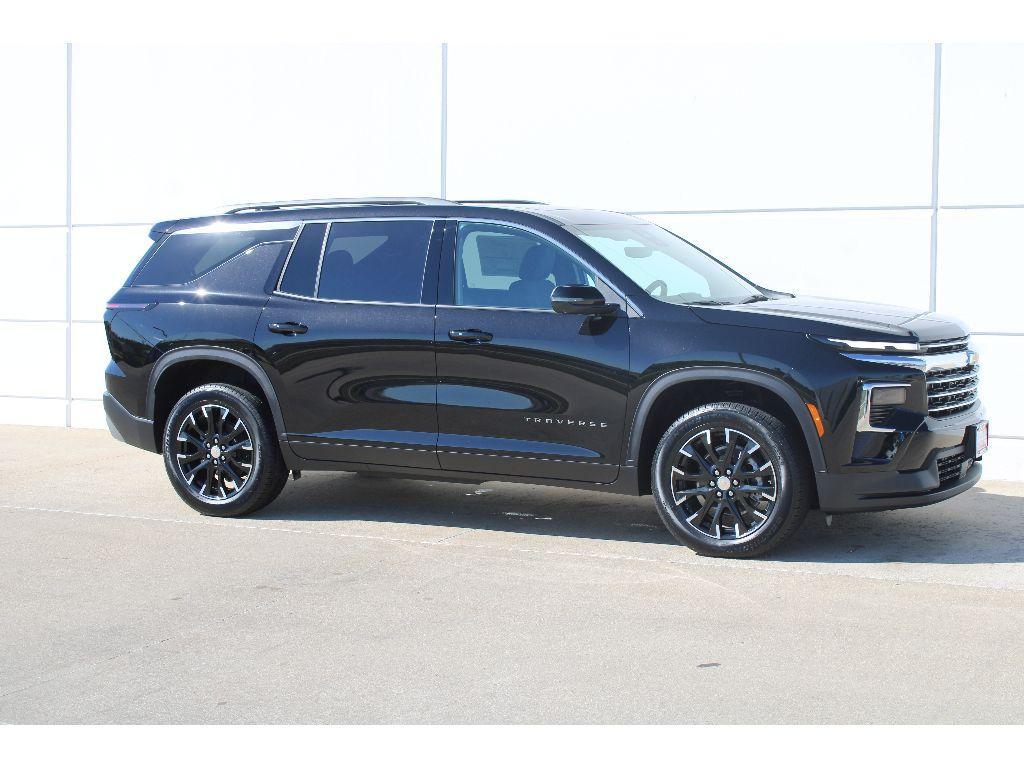 new 2026 Chevrolet Traverse car, priced at $45,650