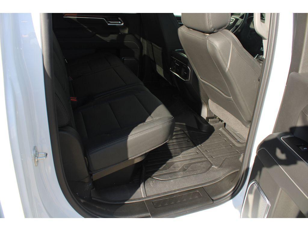 new 2026 GMC Sierra 2500 car, priced at $86,129