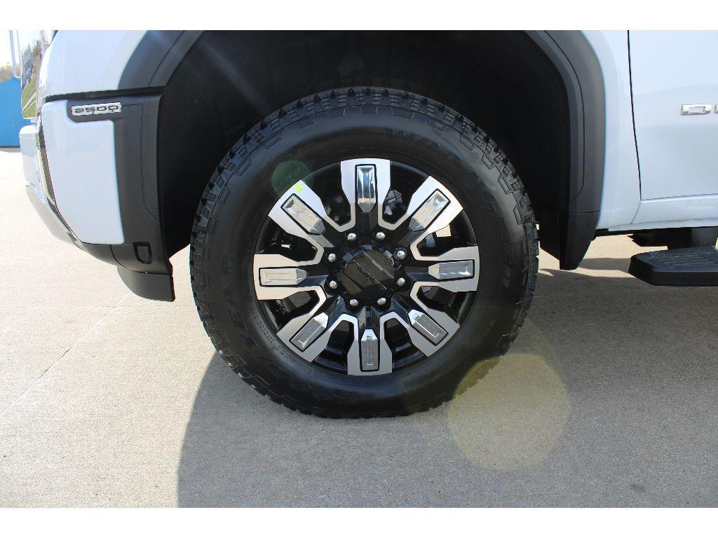 new 2026 GMC Sierra 2500 car, priced at $86,129