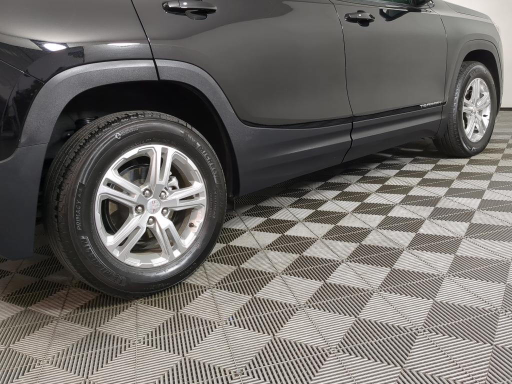 used 2024 GMC Terrain car, priced at $21,000