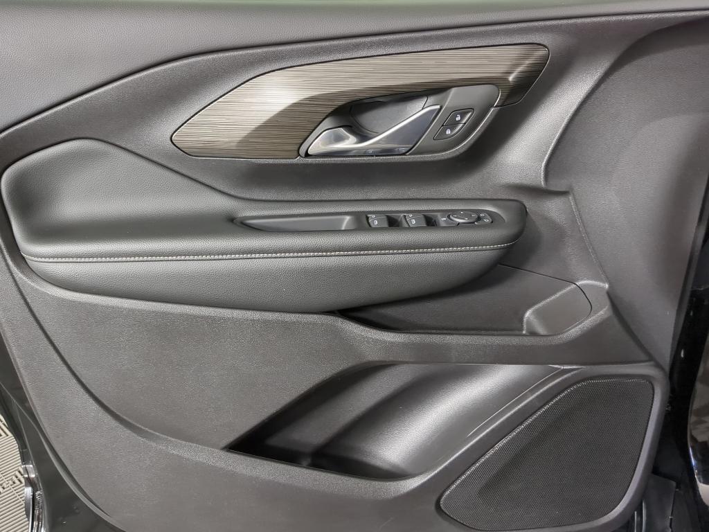 used 2024 GMC Terrain car, priced at $21,000