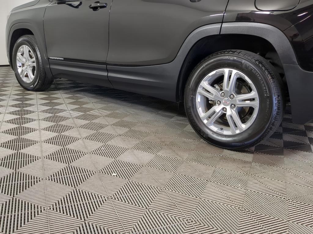 used 2024 GMC Terrain car, priced at $21,000