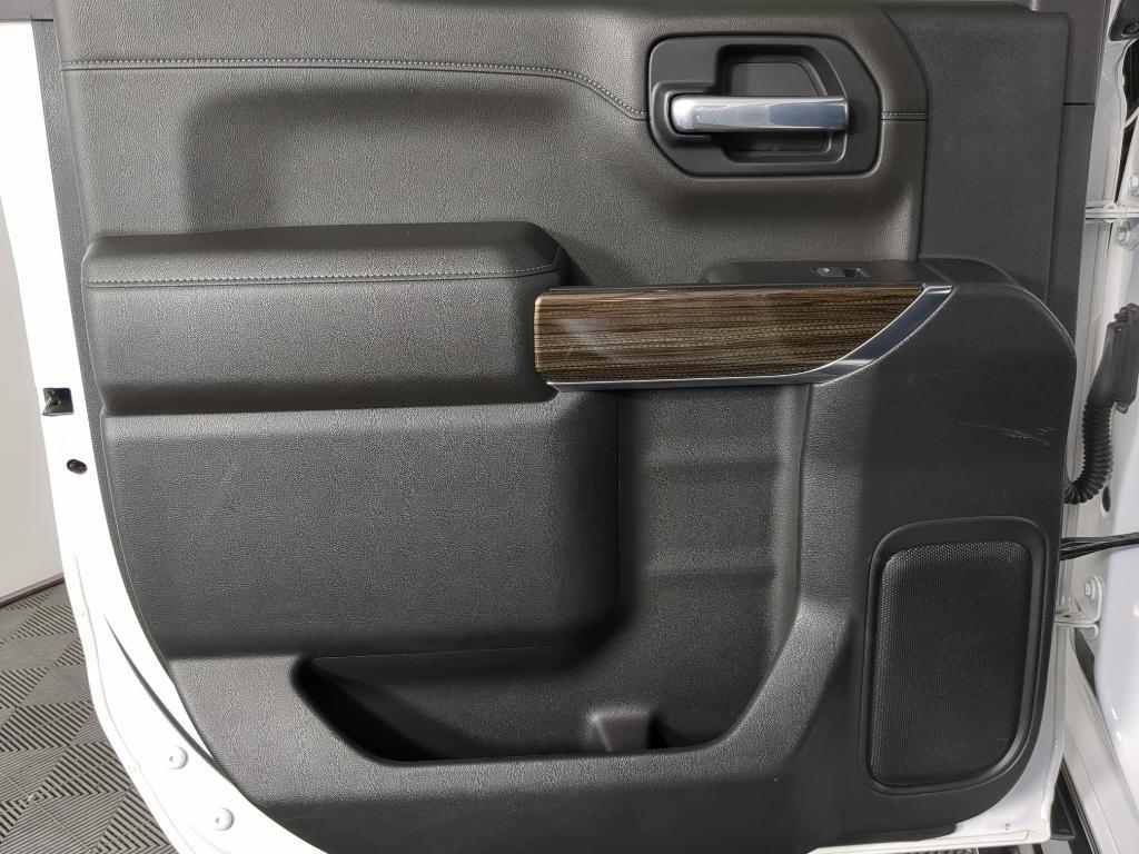 used 2021 Chevrolet Silverado 1500 car, priced at $30,685