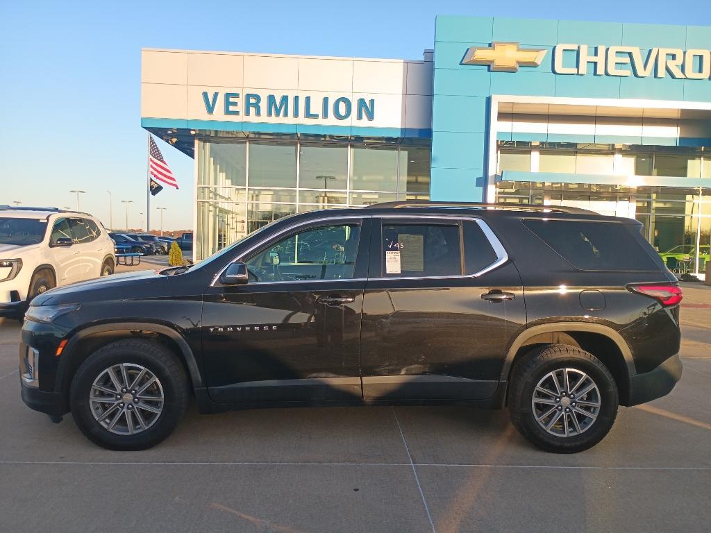 used 2023 Chevrolet Traverse car, priced at $29,995