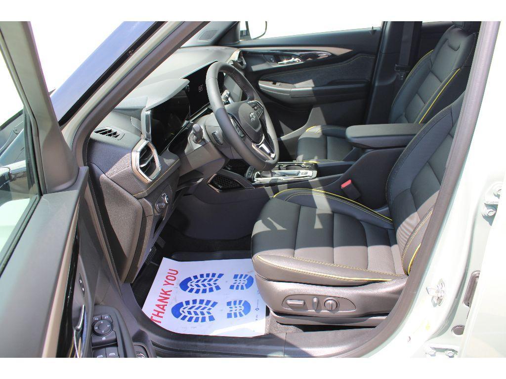 new 2026 Chevrolet TrailBlazer car, priced at $27,358