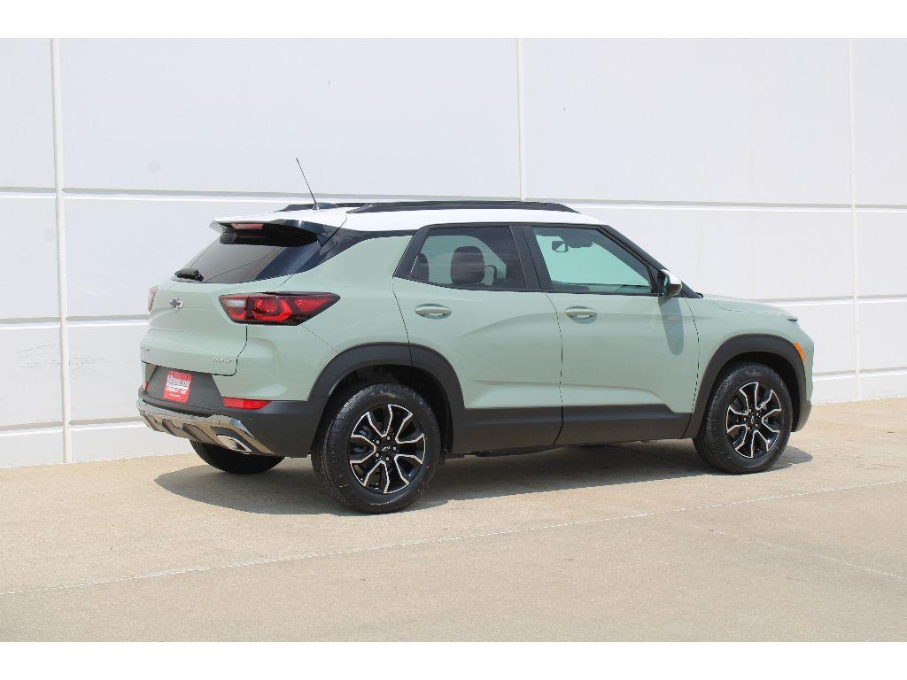 new 2026 Chevrolet TrailBlazer car, priced at $27,358