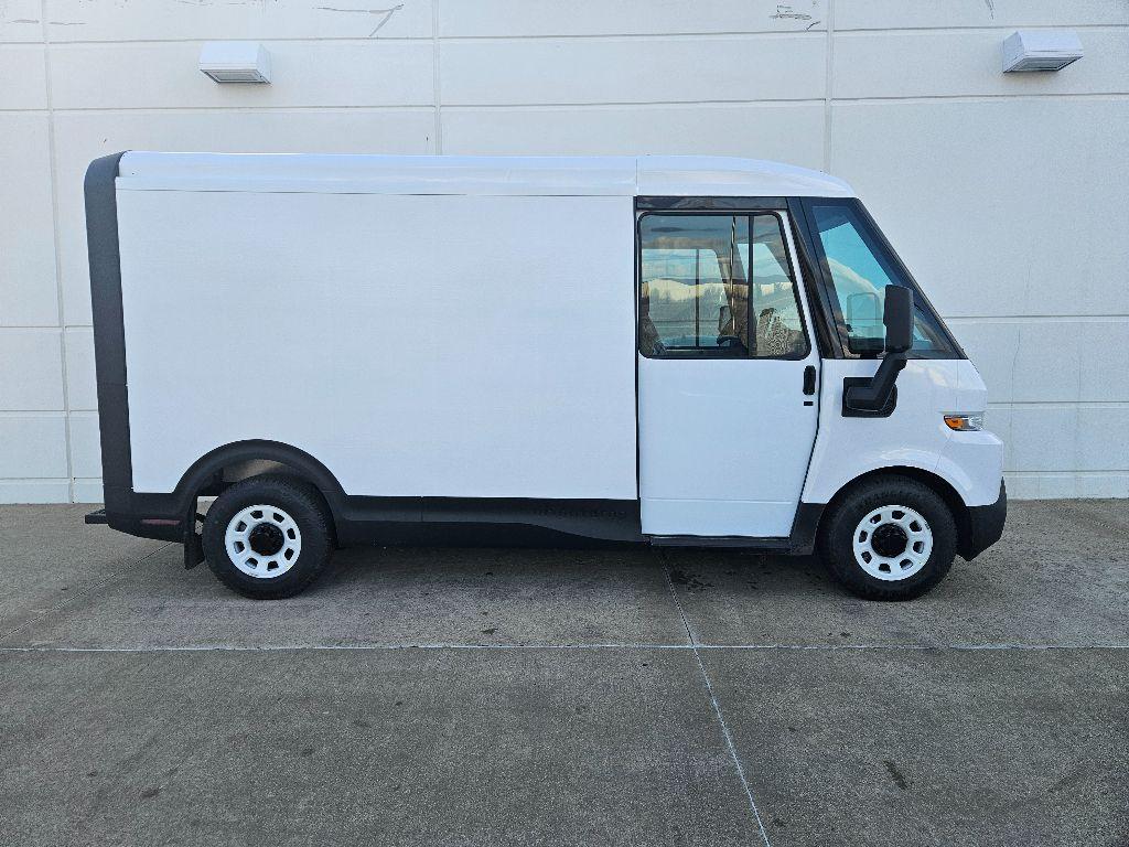 new 2025 Chevrolet BrightDrop 400 car, priced at $44,250