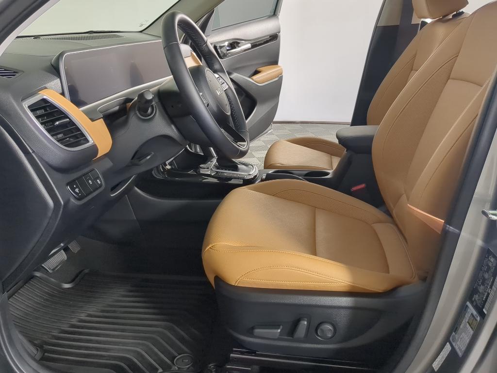 used 2024 Kia Seltos car, priced at $24,860