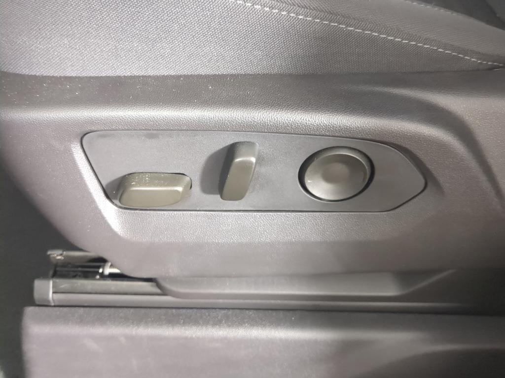 used 2024 Chevrolet Silverado 1500 car, priced at $34,907