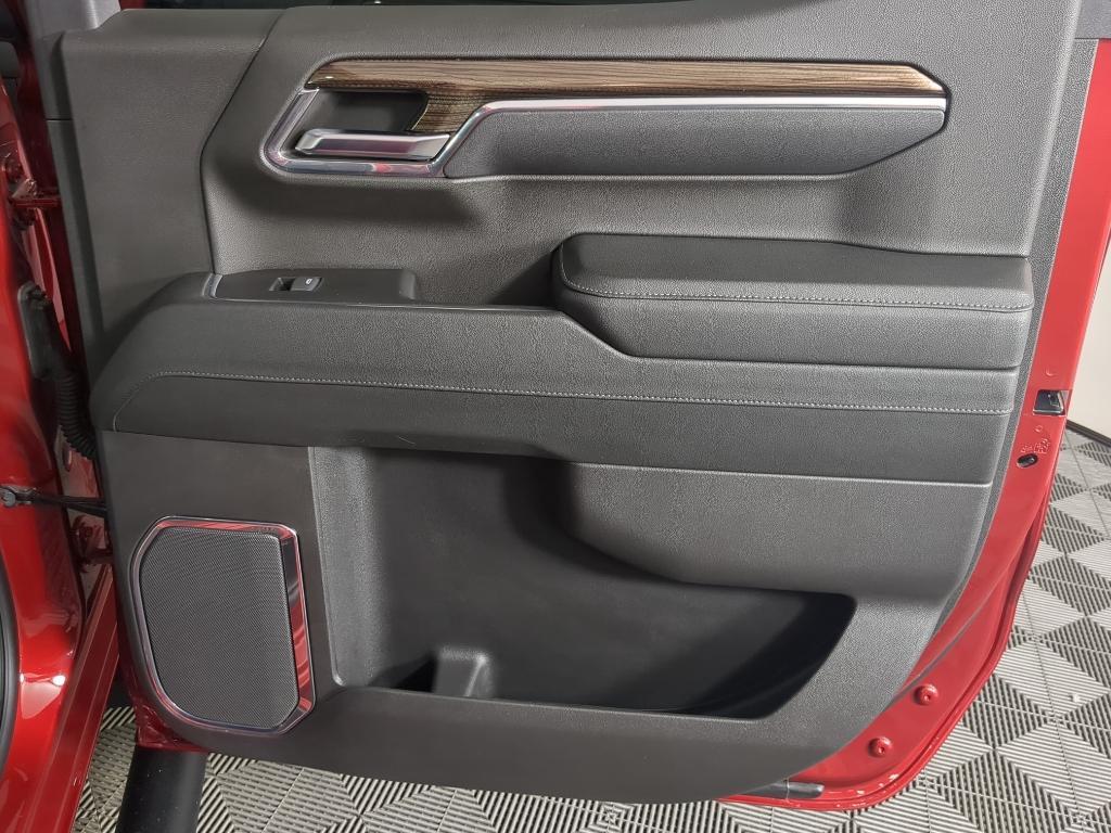 used 2024 Chevrolet Silverado 1500 car, priced at $34,907