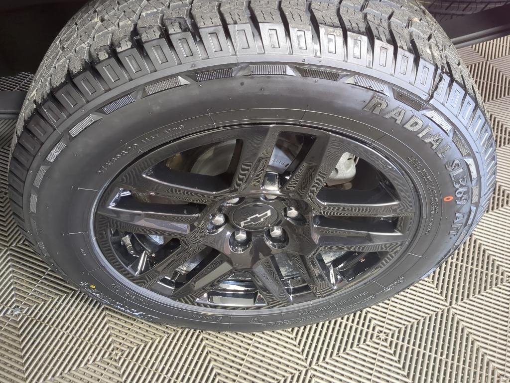 used 2024 Chevrolet Silverado 1500 car, priced at $34,907