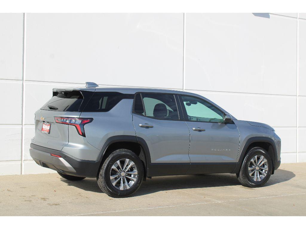 new 2026 Chevrolet Equinox car, priced at $34,569