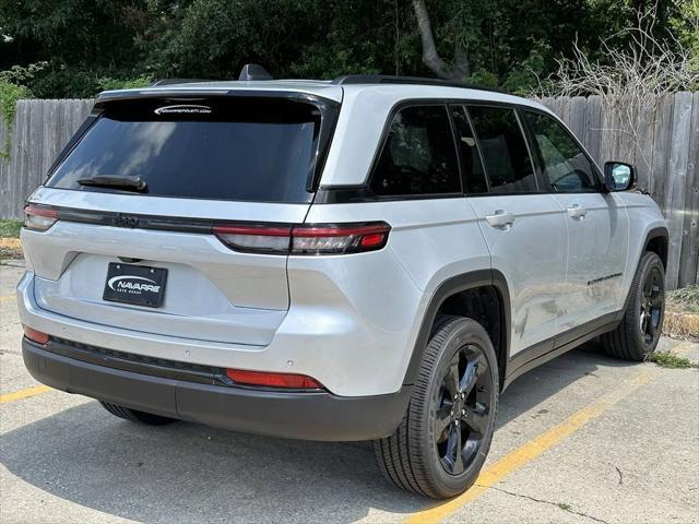 new 2024 Jeep Grand Cherokee car, priced at $36,675