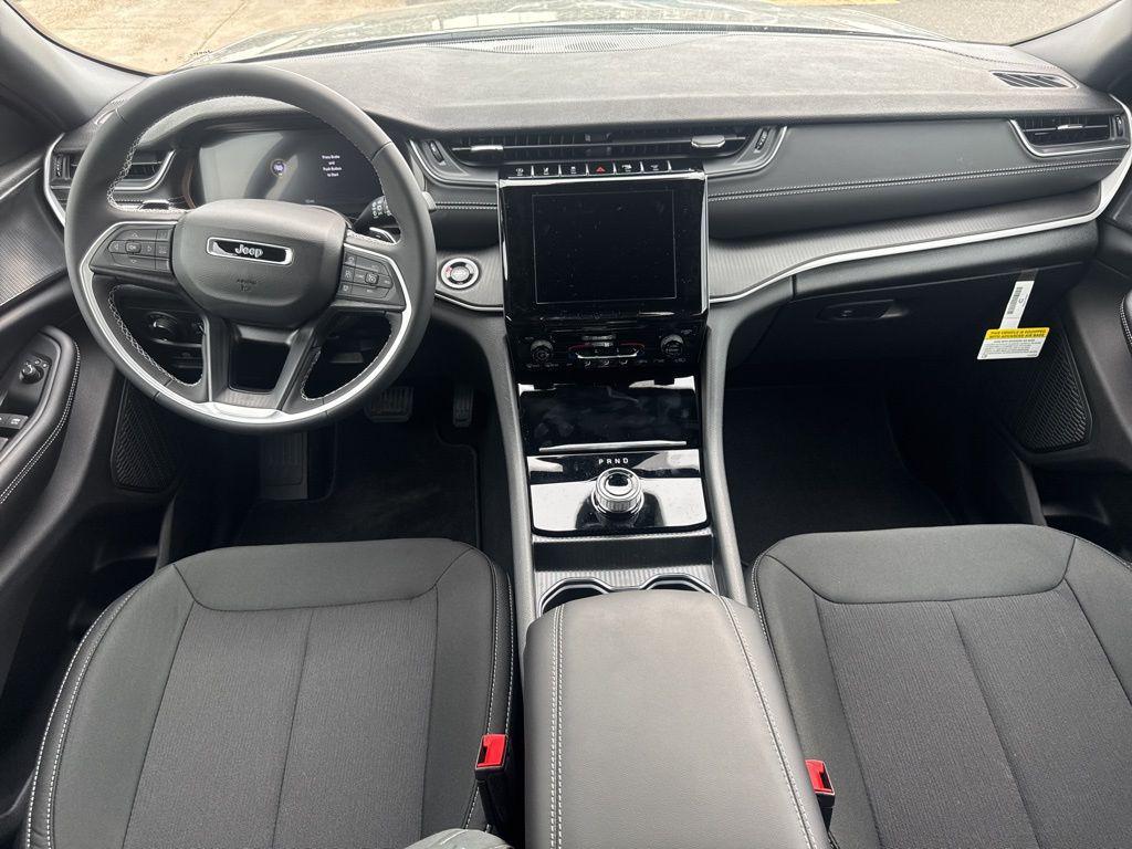 new 2025 Jeep Grand Cherokee L car, priced at $36,250