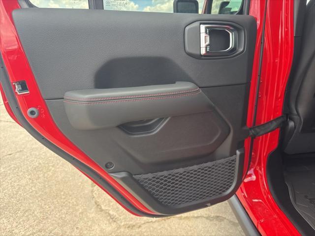 new 2025 Jeep Wrangler car, priced at $58,438