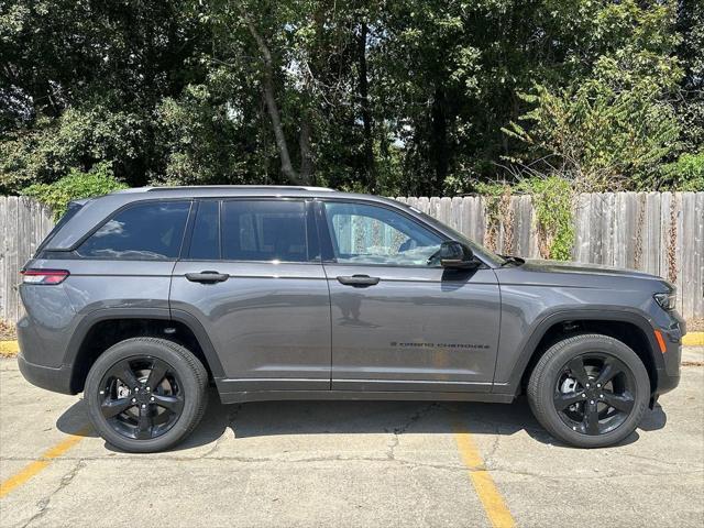 new 2024 Jeep Grand Cherokee car, priced at $41,670