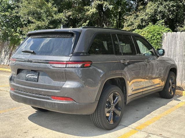 new 2024 Jeep Grand Cherokee car, priced at $41,670