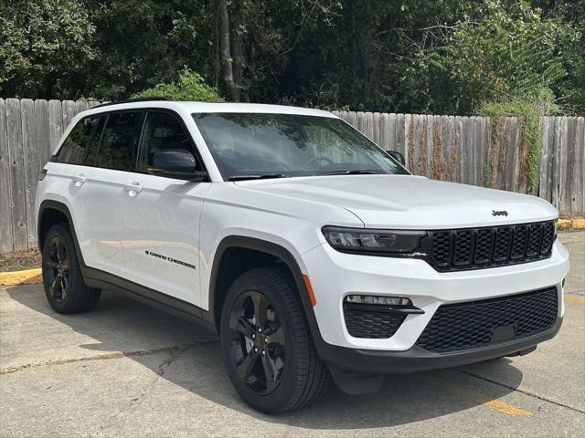 new 2024 Jeep Grand Cherokee car, priced at $41,940