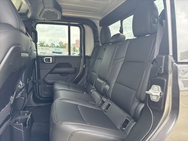 new 2025 Jeep Gladiator car, priced at $49,393