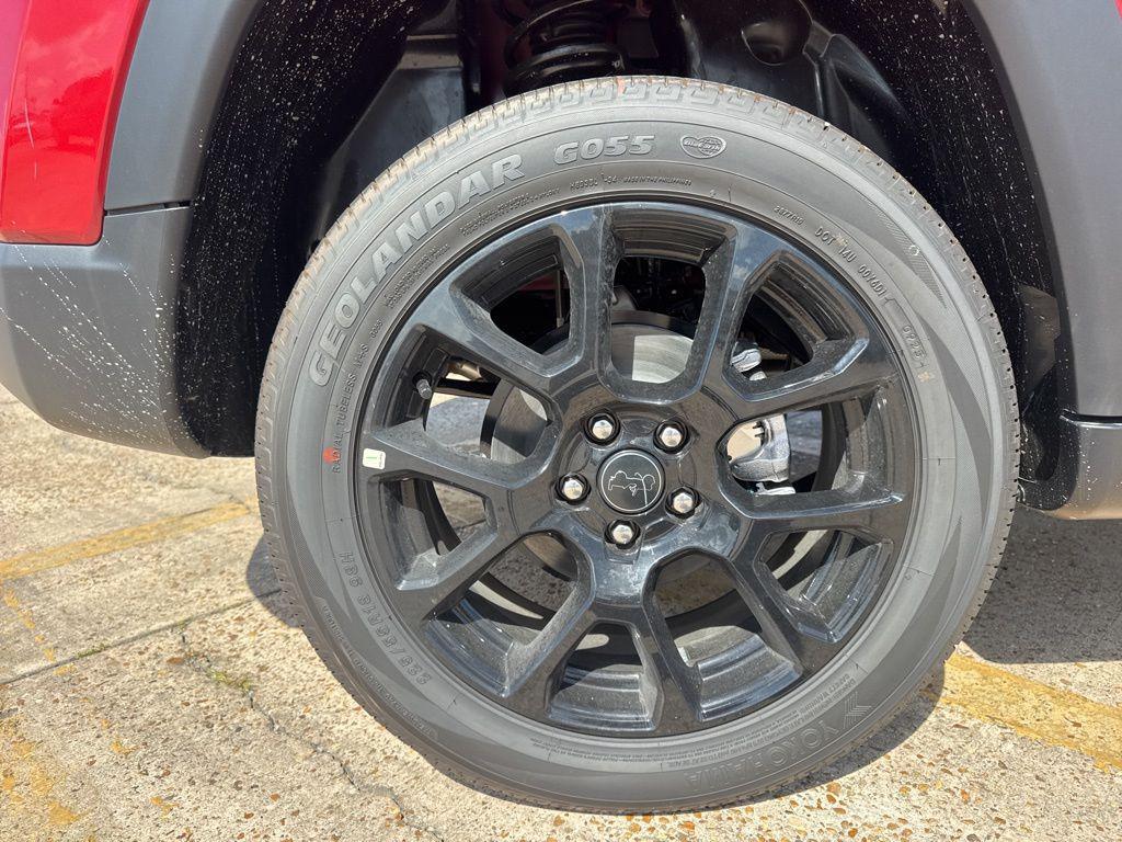 new 2026 Jeep Compass car, priced at $29,405