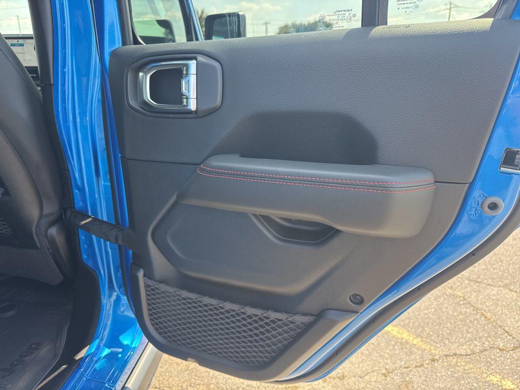 new 2025 Jeep Wrangler car, priced at $67,750