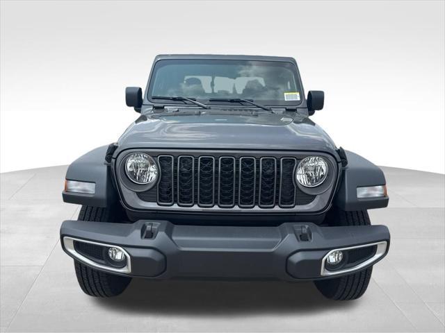 new 2025 Jeep Gladiator car, priced at $40,912
