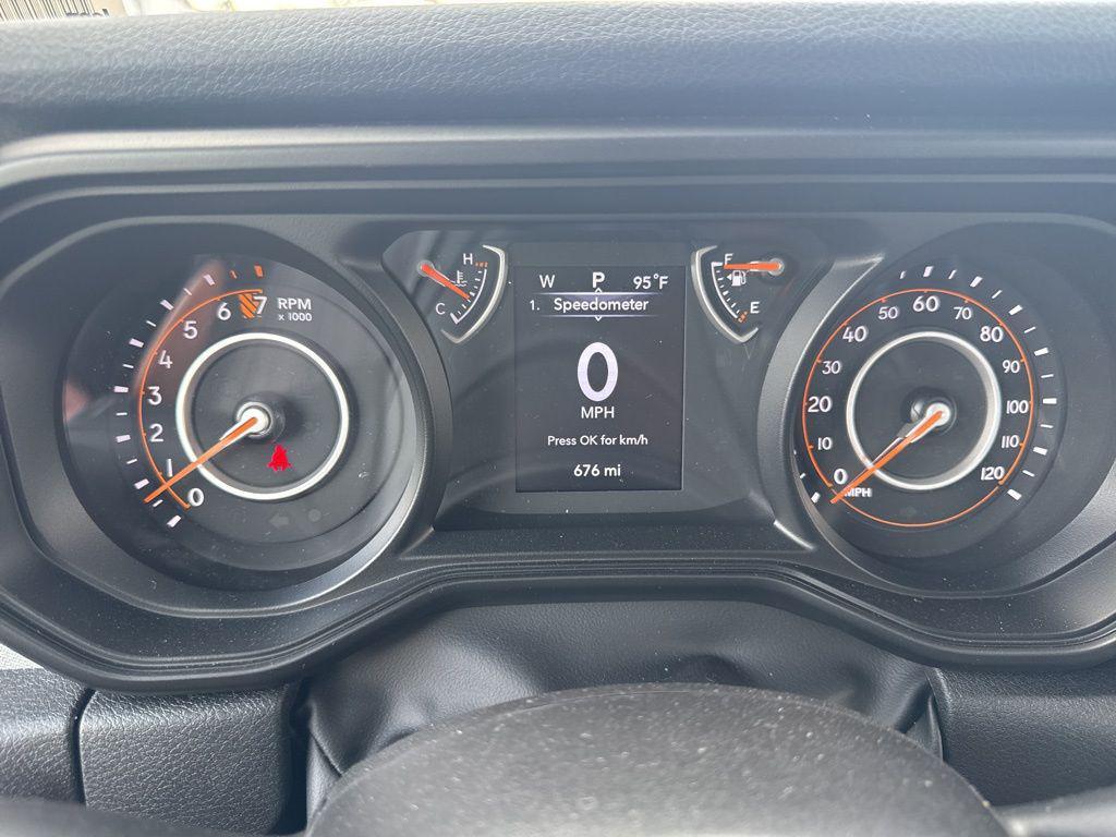 new 2025 Jeep Gladiator car, priced at $44,150