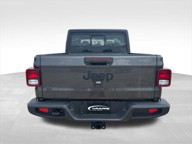 new 2025 Jeep Gladiator car, priced at $40,912