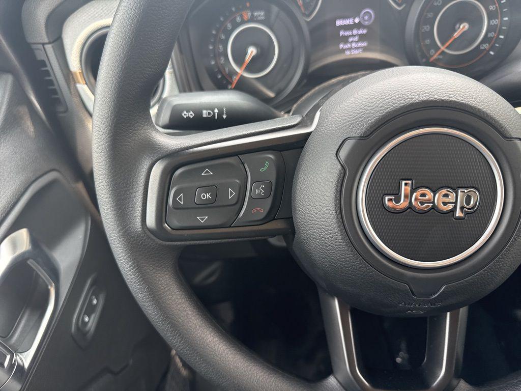 new 2025 Jeep Gladiator car, priced at $44,150