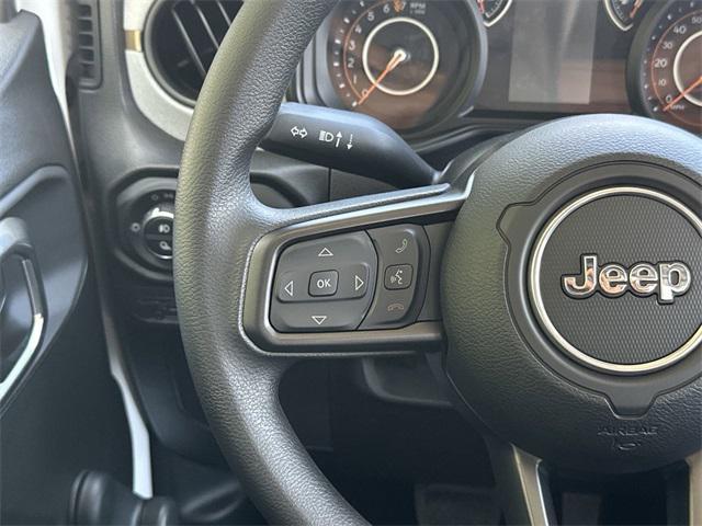 new 2024 Jeep Gladiator car, priced at $37,680