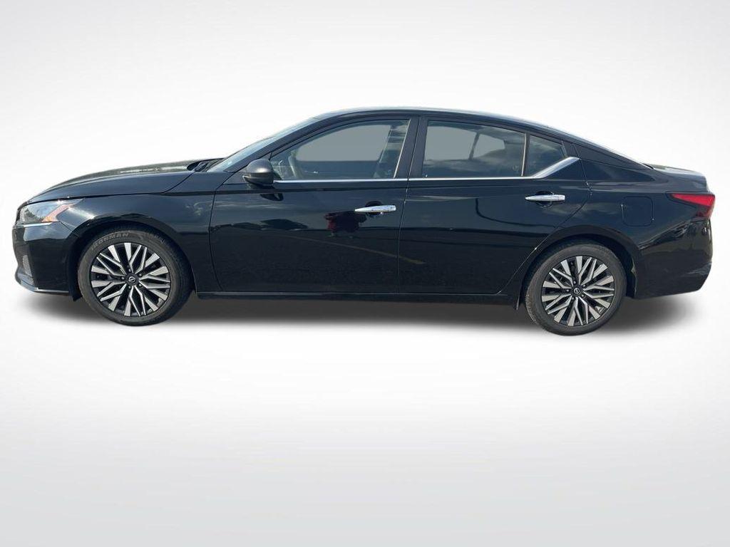 used 2024 Nissan Altima car, priced at $21,900