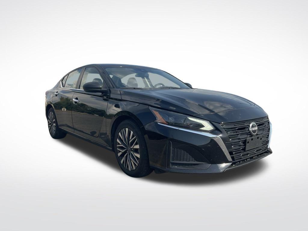 used 2024 Nissan Altima car, priced at $21,900