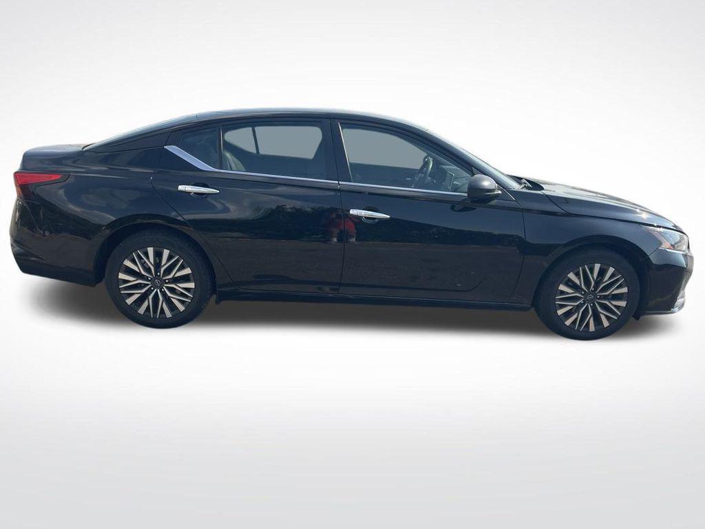 used 2024 Nissan Altima car, priced at $21,900