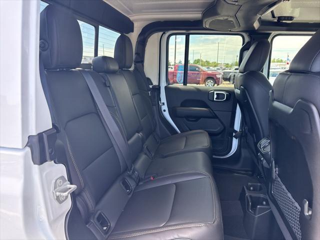 new 2025 Jeep Gladiator car, priced at $49,353
