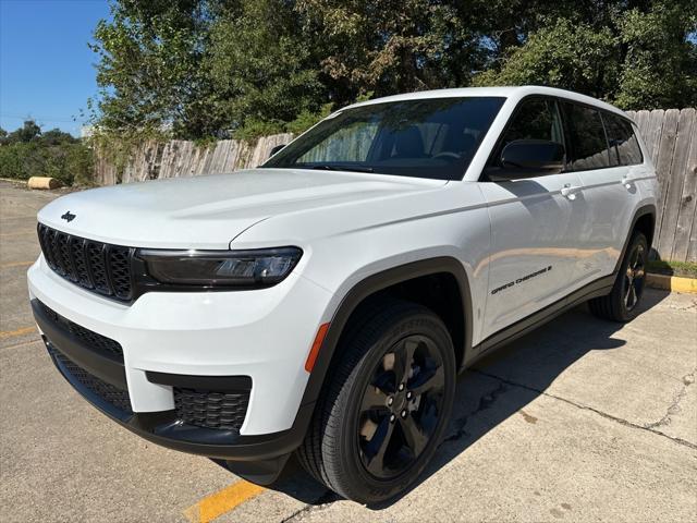 new 2025 Jeep Grand Cherokee L car, priced at $45,075