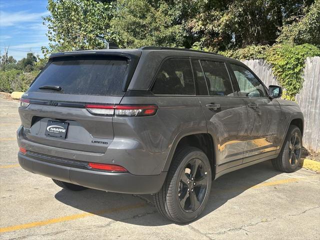 new 2025 Jeep Grand Cherokee car, priced at $48,530