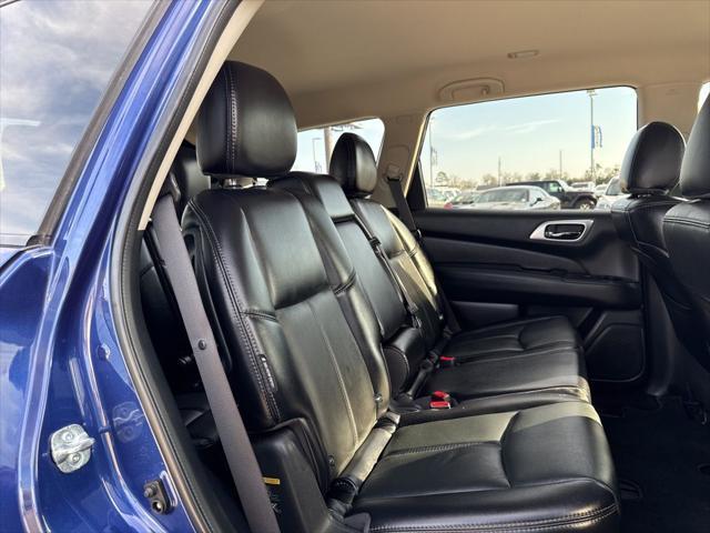 used 2020 Nissan Pathfinder car, priced at $19,918