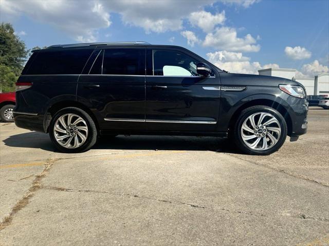 used 2023 Lincoln Navigator car, priced at $73,700