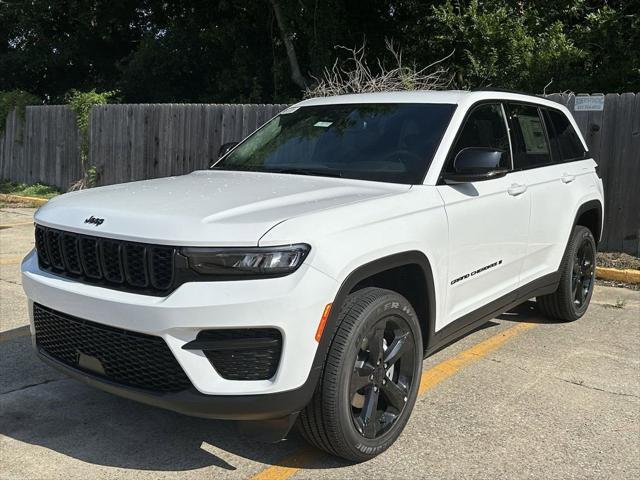 new 2024 Jeep Grand Cherokee car, priced at $38,575